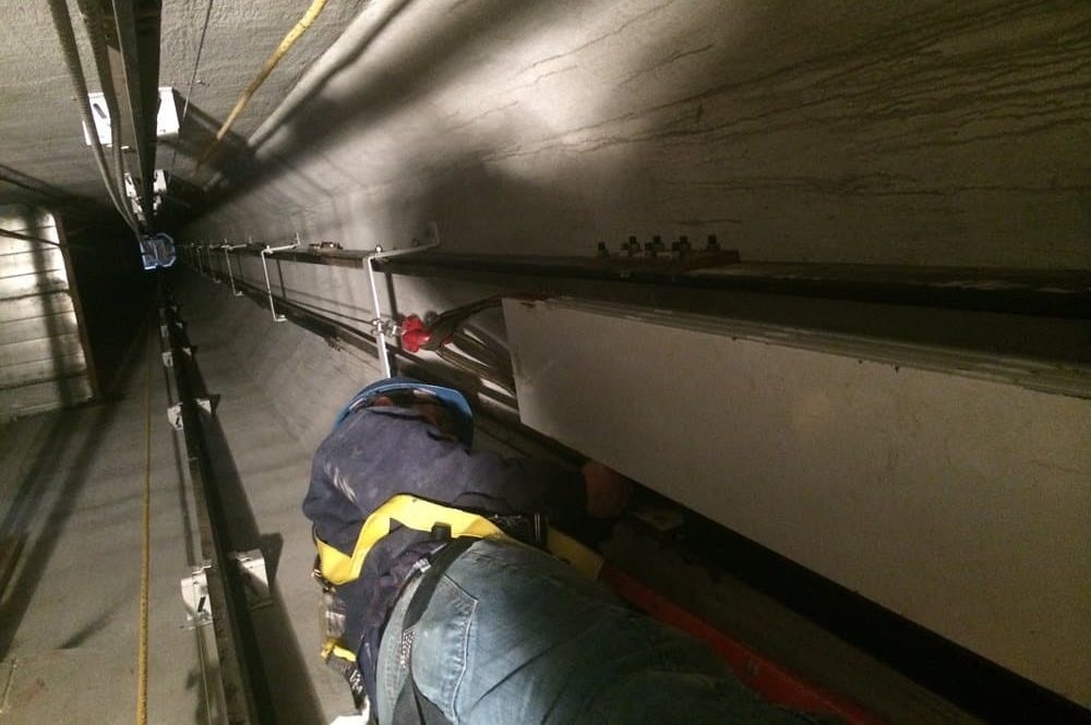 LẮP ĐẶT THANG MÁY