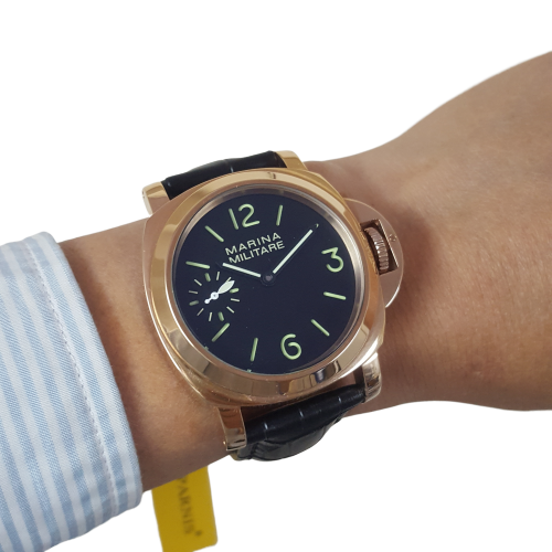 Thiết kế kinh điển của panerai đồng hồ nam Parnis MM1-1