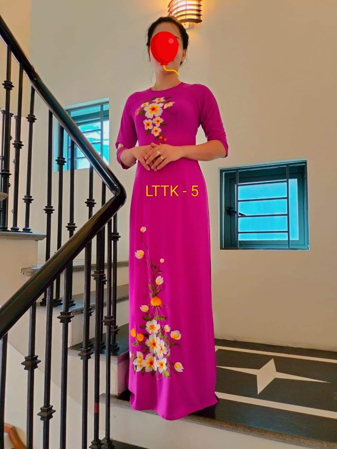 Bộ áo dài truyền thống lụa tằm thêu màu tím cẩm