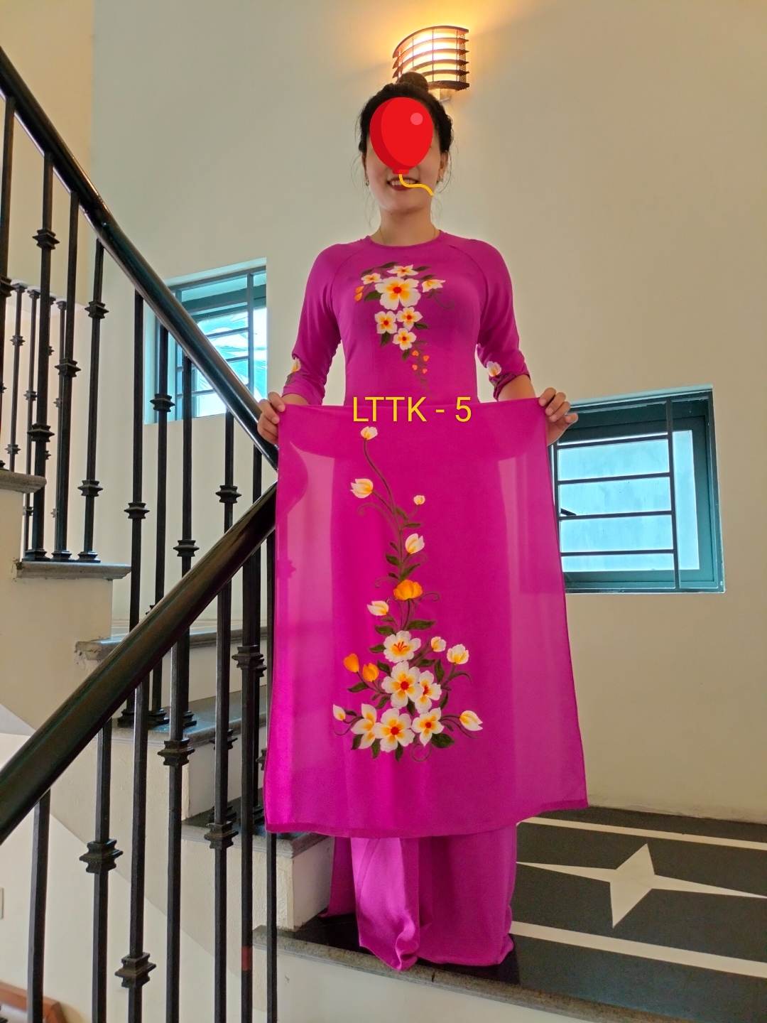 Bộ áo dài truyền thống lụa tằm thêu màu tím cẩm